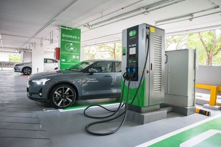 GIAY PHEP XAY DUNG TRAM SAC XE DIEN TREN DAT THUONG MAI DICH VU 2