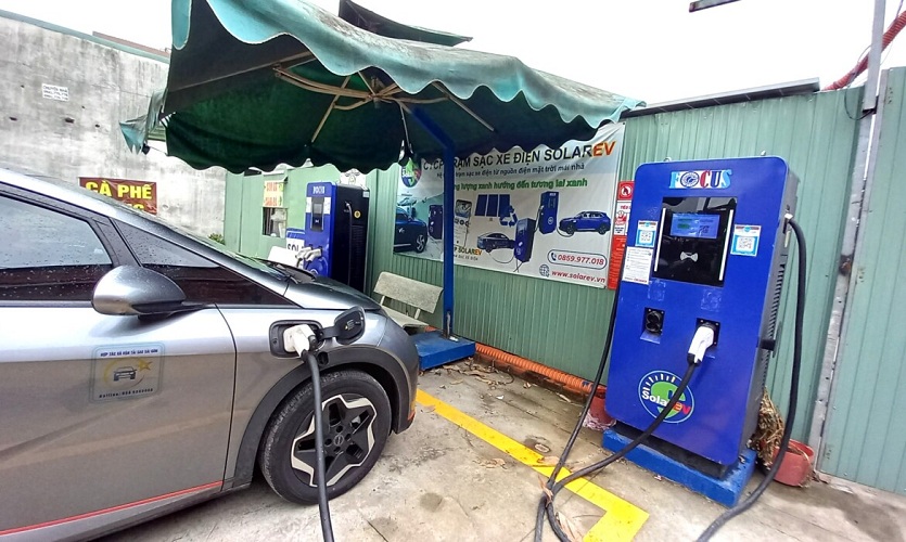 Kết hợp trạm sạc cà phê – năng lượng mặt trời – rửa xe: Combo tiết kiệm điện, sinh lời kép 5 KET HOP TRAM SAC CA PHE NANG LUONG MAT TROI 2