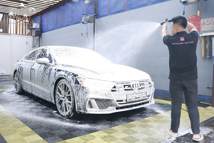 KHOA HOC CACH RUA XE 3 XO CHUAN DETAILING 4