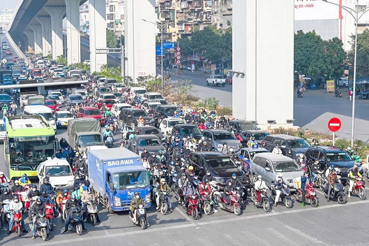 Tác động của lộ trình cấm xe máy xăng từ 2026: Cơ hội cho trạm sạc xe máy điện 5 TAC DONG CUA LO TRINH CAM XE MAY XANG 2