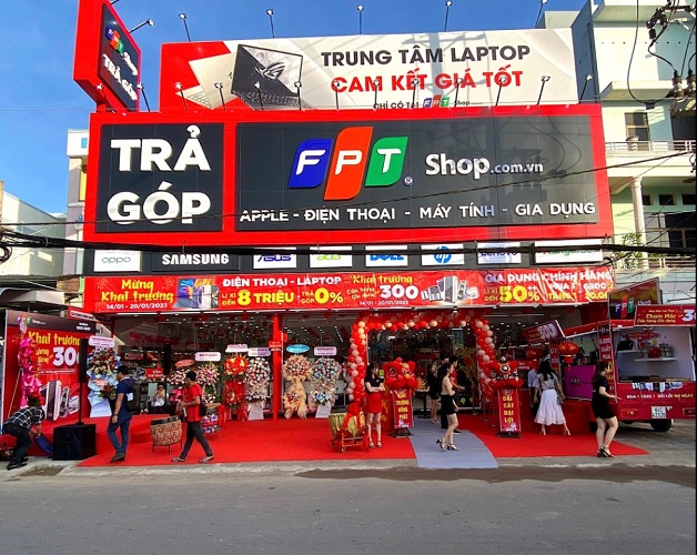 Tủ đổi pin VinFast tại FPT Shop: Lợi thế nào cho chủ xây nhà trọ cho thuê? 6 TRAM DOI PIN XE MAY DIEN VINFAST TAI FPT SHOP 1