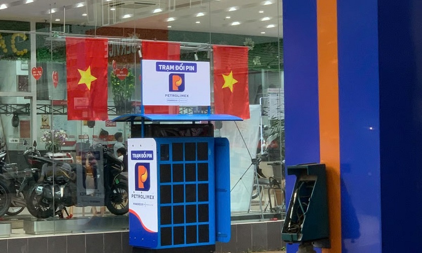 Ưu nhược điểm khi sử dụng dịch vụ đổi pin Petrolimex 7 DICH VU DOI PIN PETROLIMEX 3