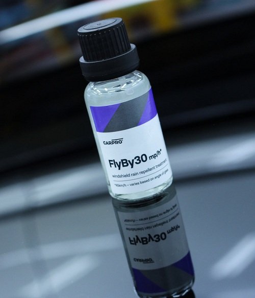 CARPRO FLYBY30 20ml | Phủ kính lái, xử lý tận gốc tình trạng kính lái bị nhòe và lóa 3 CARPRO FLYBY30 20ml | Phủ kính lái, xử lý tận gốc tình trạng kính lái bị nhòe và lóa - Ảnh 3