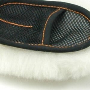 Găng tay rửa xe lông cừu 2 ngón tay CARPRO Merino Wool Wash Mitt
